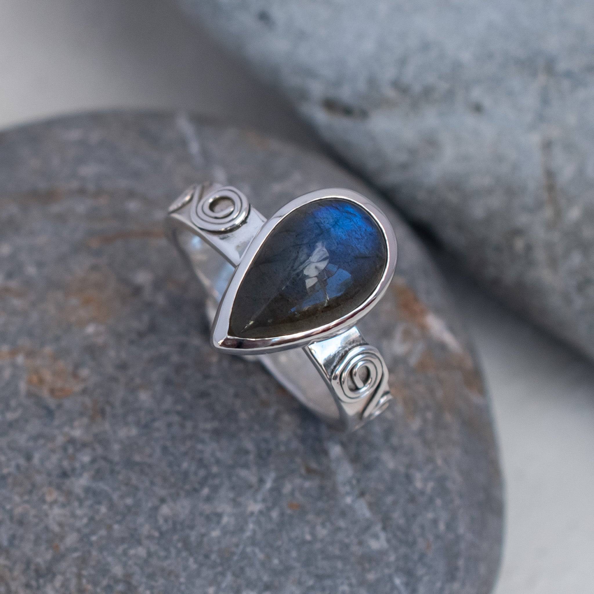 Labradorite Ring in Argentium Silver Swirled Band, Size O