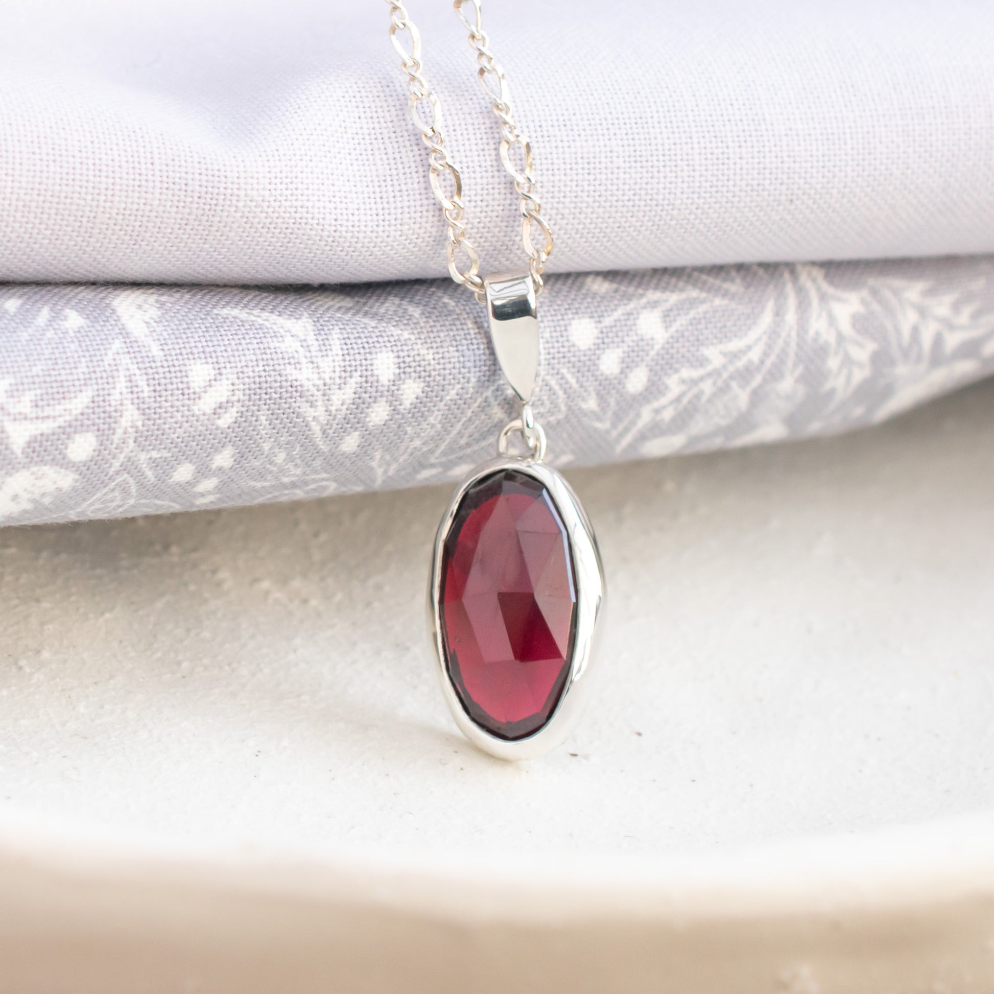 Argentium Silver Pendant with Garnet & Figure of Eight Chain